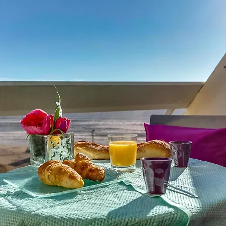 Blue Ab 402 Naturiste Agde